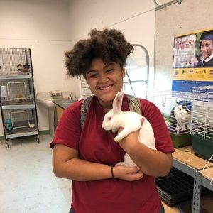 Meet your Posher, Aleah